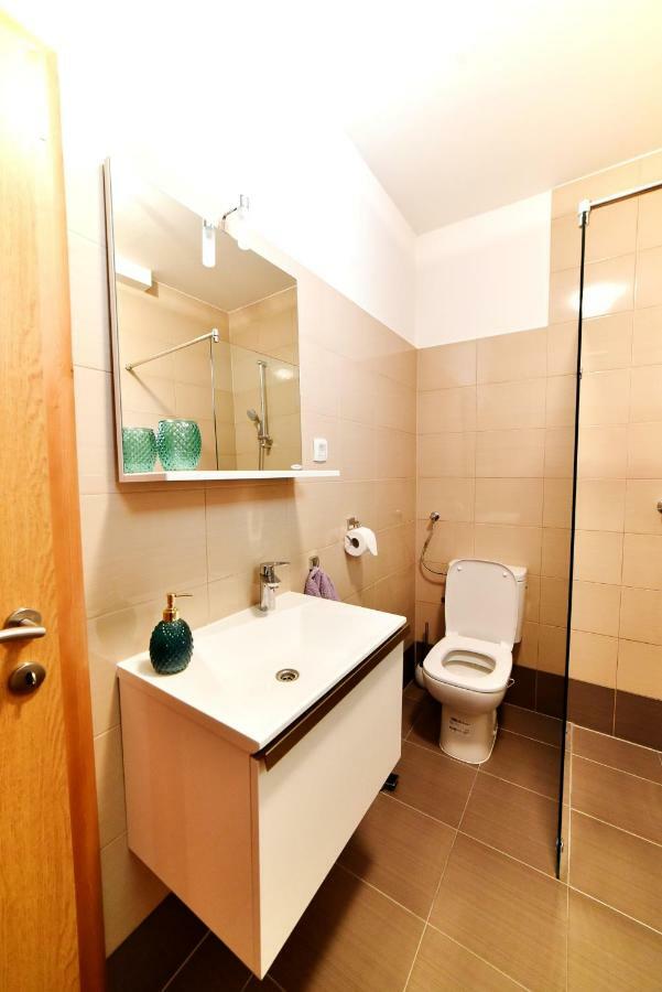 אימוטסקי Apartman Hertz מראה חיצוני תמונה